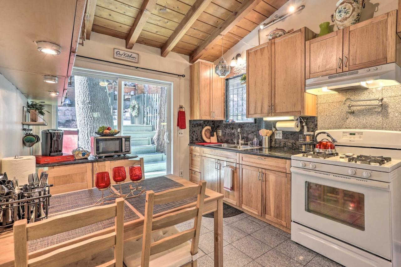 Boho Crestline Cabin, 1 Mile To Lake Gregory! エクステリア 写真
